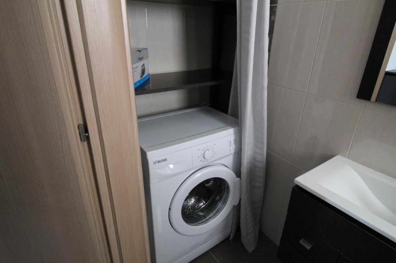 Lovely 2-Bedroom Apartment 아테네 외부 사진